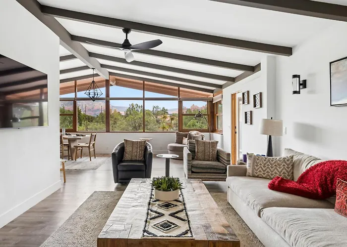 Dom wakacyjny Prime Location In Chapel - Heated Pool & | Red Rock Views | Hot Tub Sedona