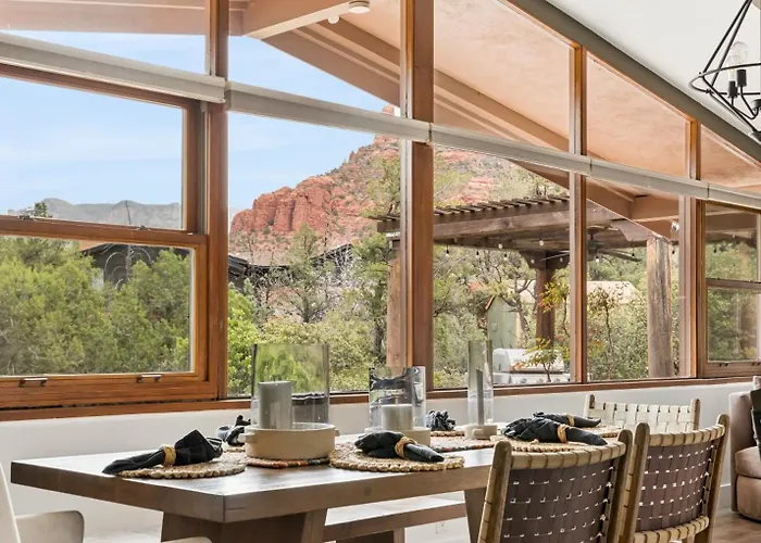 Dom wakacyjny Prime Location In Chapel - Heated Pool & | Red Rock Views | Hot Tub