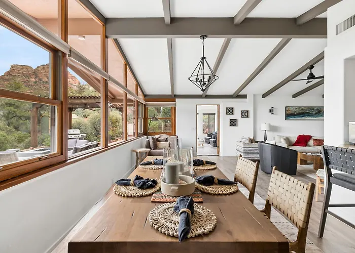 Dom wakacyjny Prime Location In Chapel - Heated Pool & | Red Rock Views | Hot Tub