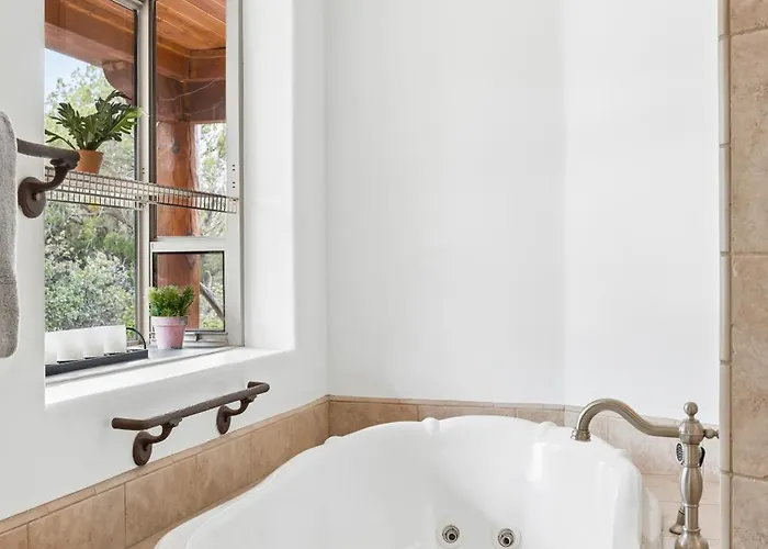 Prime Location In Chapel - Heated Pool & | Red Rock Views | Hot Tub * Sedona