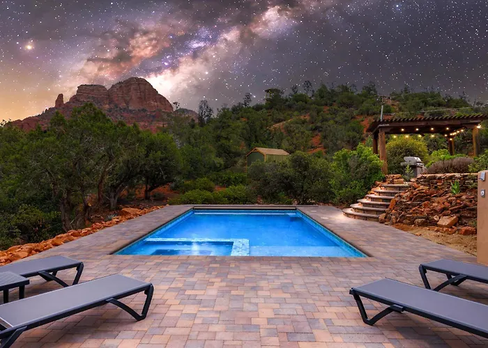 Dom wakacyjny Prime Location In Chapel - Heated Pool & | Red Rock Views | Hot Tub